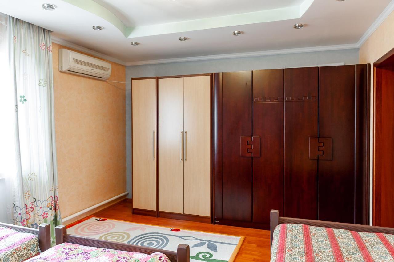 Hostel Astana Zewnętrze zdjęcie